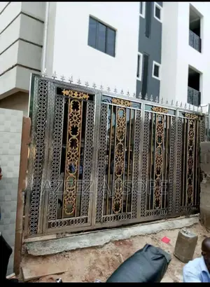 Verses Gate Design