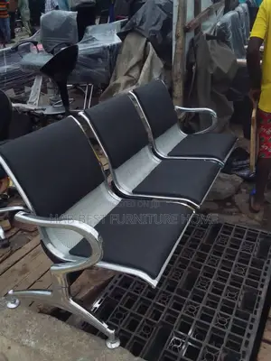 Airport/Visitor Chair With Leather