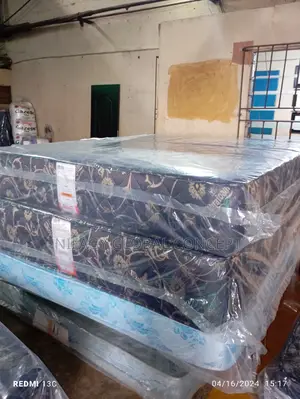 Brand New Vitafoam 6by6by12 Inches Mattress