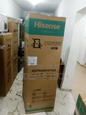 264L Bottom Freezer Fridge - With Water Dispenser - Hisense