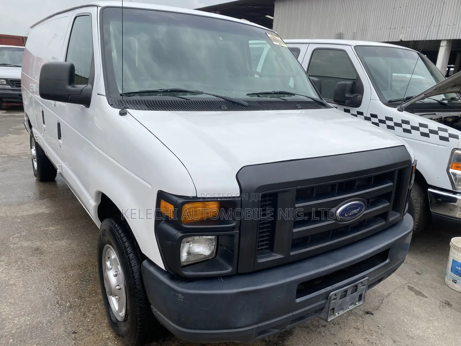 Ford E250 2013 White