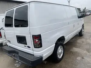 Ford E250 2013 White