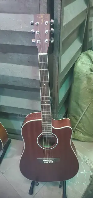 Takla Guitar Semi Acoustic