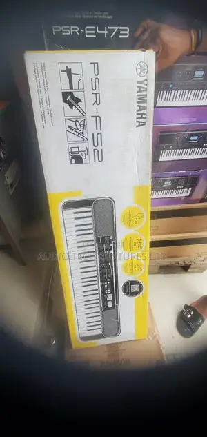 Yamaha Keyboard PSR F52