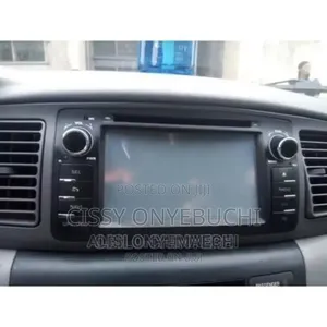 Toyota Corolla 2003-2006 DVD Player + Reverse Camera.