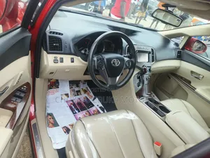 Toyota Venza XLE AWD 2013 Red