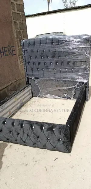 Bed Frame- 4 and Half by 6ft