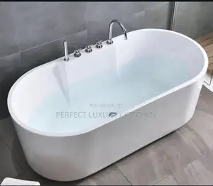 White Bathtub  With Taps