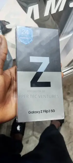 New Samsung Galaxy Z Flip 3 128 GB