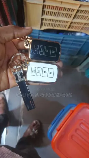 Toyota Highlander RAV4 Smart Keyshell 3+1 Button TPU COVER