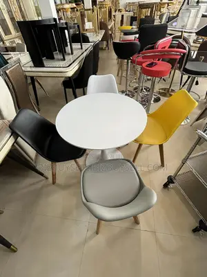 Mini Conference Table and Chairs