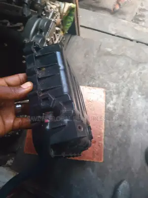 Gear Box Sub Plastic Hyundai Sonata, Santa Fe 2012