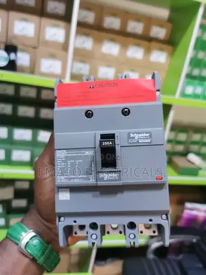 250A 4pole Schneider Circuit Breaker