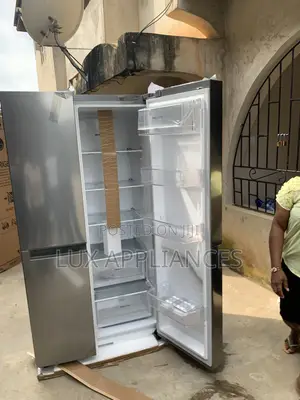 688L LG Refrigerator