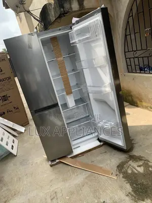 Highly Smart LG 688L Refrigerator