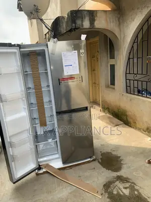 Fast Cooling LG 688 Litre Refrigerator
