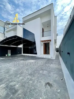 5bdrm Duplex in Chevron for sale