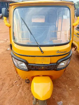 TVS Apache 180 RTR 2020 Gold