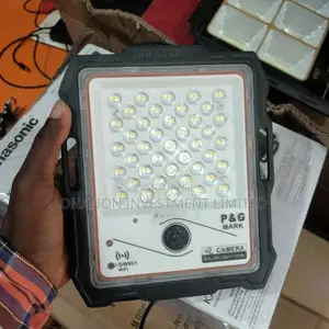 100w Solar Floodlight With Camera