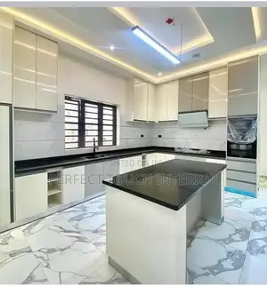 Morden Kitchen Cabinets