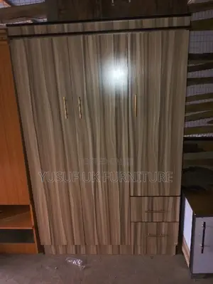 3 Doors Wardrobe Available at Affordable Prices