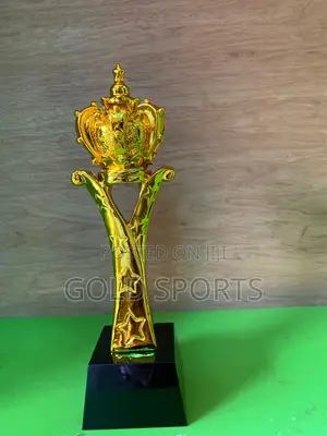 Royal Trophy Award Rr1