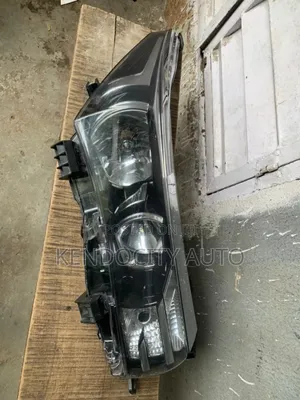 Headlight Corrolla South Africa 2015 Set