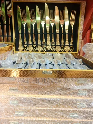 24 Pieces Gold Spoon Set