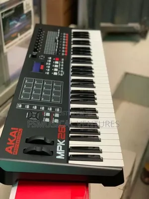 AKIA MPK261 Studio Keyboard