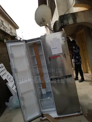 Very Unique LG Refrigerator~Ref 257-Jlyl-B