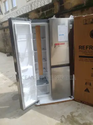 Efficient 688litre Standard LG Double Door Refrigerator