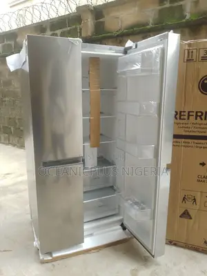 New in 688litres LG Double Dooe-Side by Side Refrigerator
