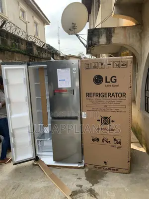 LG Freezer 688litre Chest Freezer R600a- Acf150gk