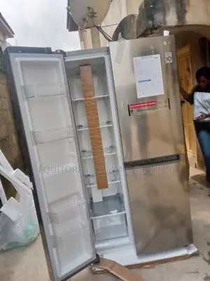 LG 649L Side by Side Refrigerator - GC-B257JLYL | LG E.A