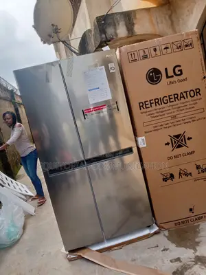 LG Side by Side Refrigerators | Functional, Elegant Design