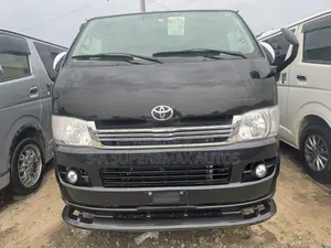Toyota HiAce 2011 Black