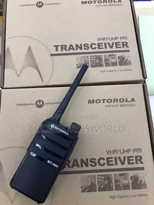 MOTOROLA MT-960 Walkie Talkie