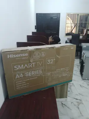 Moderate Price -Hisense 32inches- -Smart TV