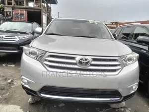 Toyota Highlander 2013 Silver