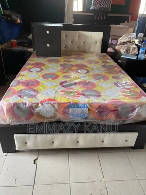4 and Half By6 Wooden Bedframe With Mattress