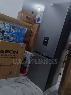 Stylish Hisense 264l Refrigrator