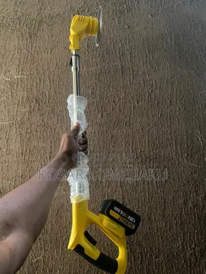 Dewalt Cordless Brush Cutter 118v