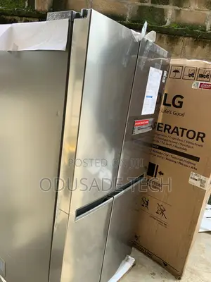 Durable LG 688L Side-by-Side Refrigerator REF 257 JLYL-B
