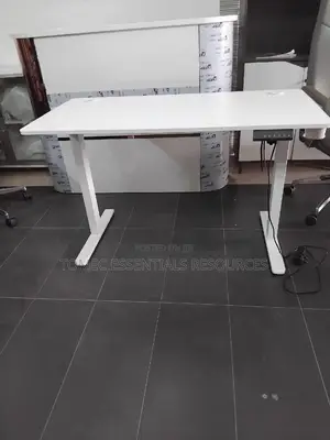 Imported Quality Electric Height Adjustable Table