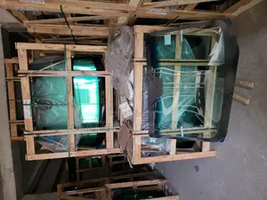 All Kinds of Toyota Tacoma Windscreen Glass Available