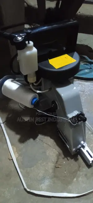 Bag Closer Machine