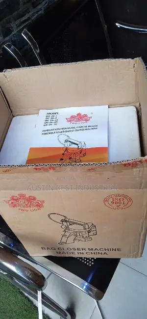 Bag Closer Machine