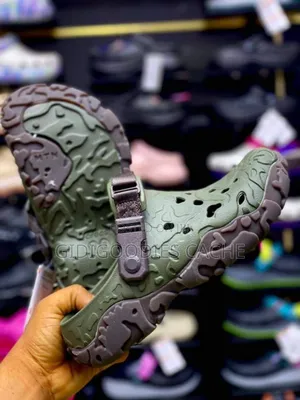 Top Quality Trendy Crocs