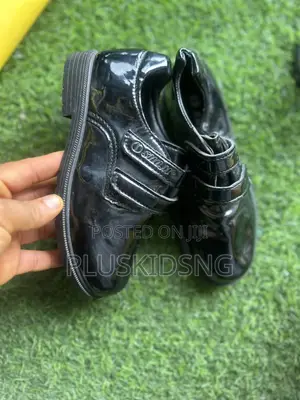 Glossy Boys School Shoe