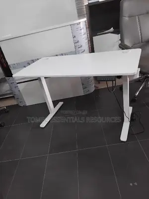 Imported Quality Electric Height Adjustable Table